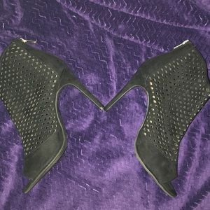 Black heeled booties